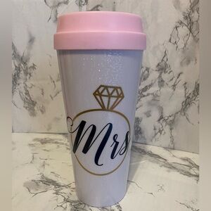 NWT, Icing White and Pink 'Mrs' Tumbler W/ Diamond Ring Design